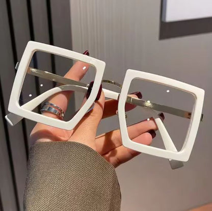 Lunettes Anti-Reflet Photogray – Lunette Carrée Blanche Design Moderne
