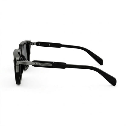 Lunettes de soleil Cartier – Carré en acétate noir avec temple en métal sculpté